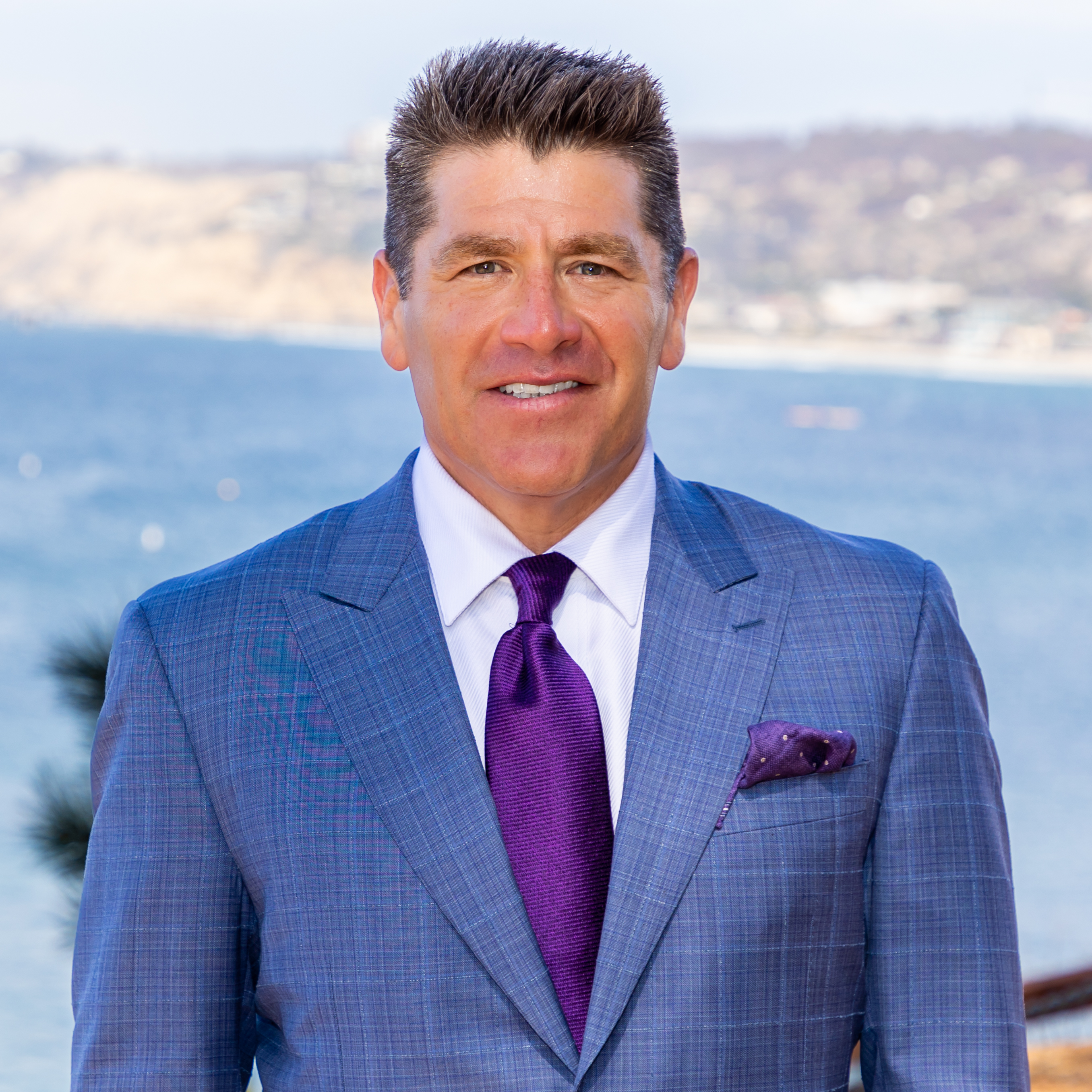 Carlos Gutierrez profile image